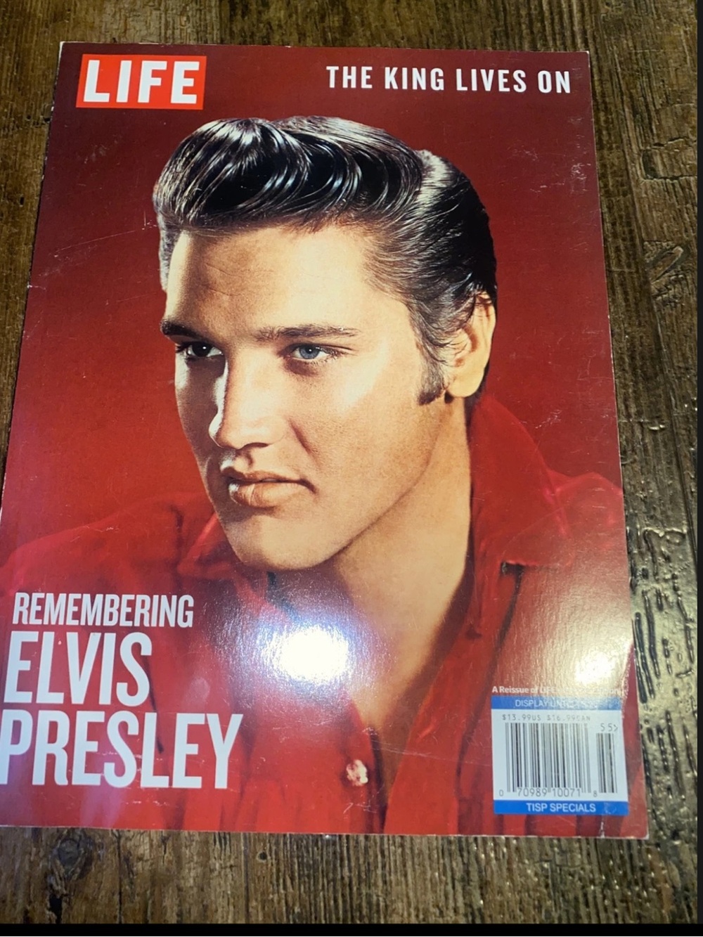 “New With Tags” 2020 Life Magazine “THE KING LIVES ON” REMEMBERING ELVIS PRESLEY